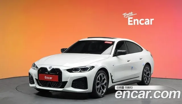 BMW i4