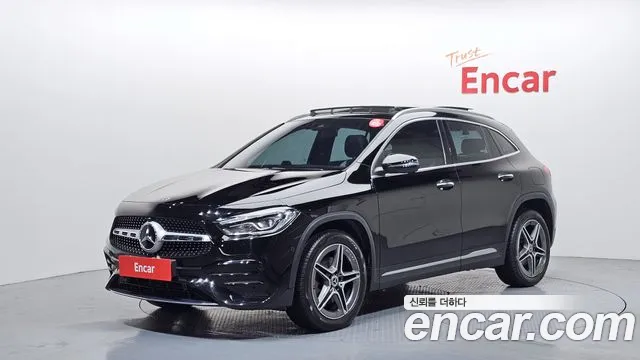 Mercedes-Benz GLA-класс