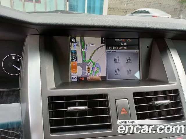 Renault Korea SM7 — интерьер