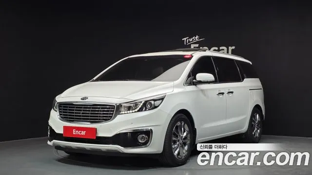 Kia Carnival — экстерьер