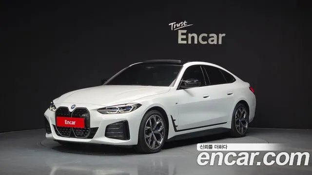 BMW i4