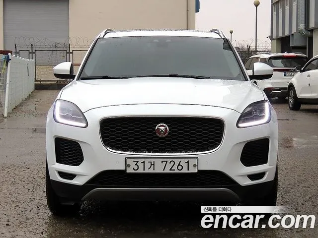 Jaguar E-Pace