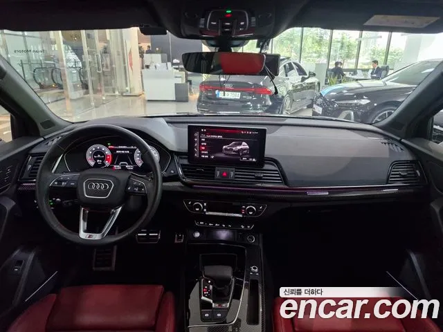 Audi SQ5 — интерьер