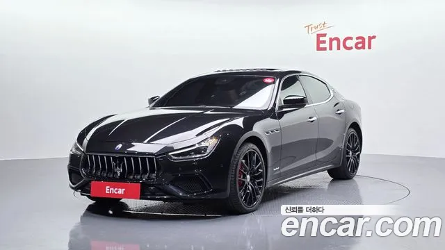 Maserati Ghibli