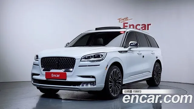 Lincoln Aviator