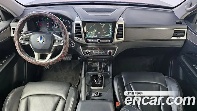 KG Mobility Rexton — интерьер