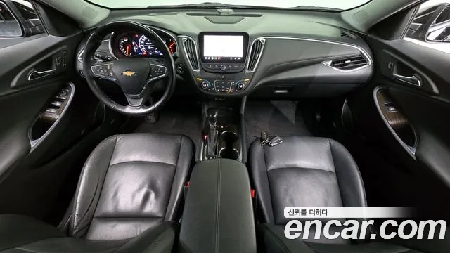 Chevrolet Korea Malibu — интерьер