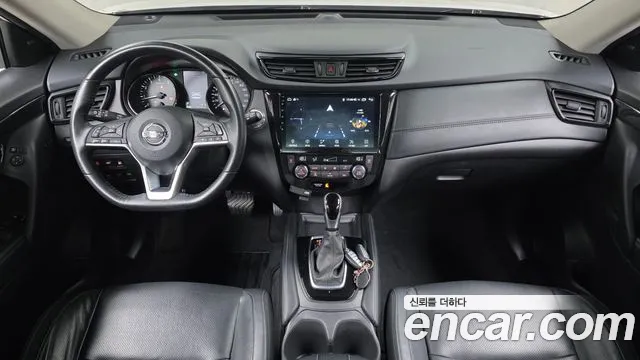 Nissan X-Trail — интерьер