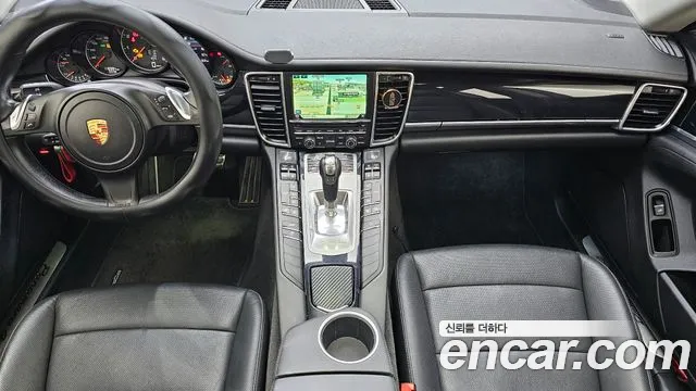 Porsche Panamera — интерьер