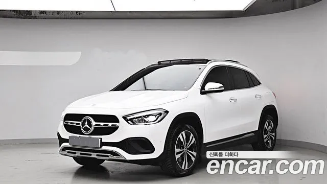 Mercedes-Benz GLA-класс