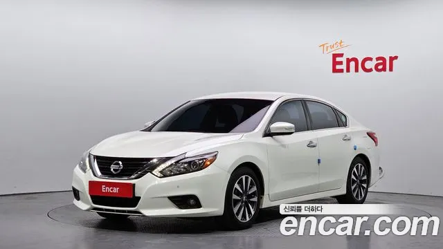 Nissan Altima