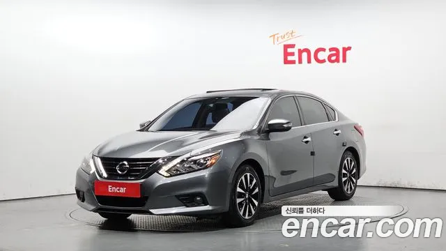 Nissan Altima