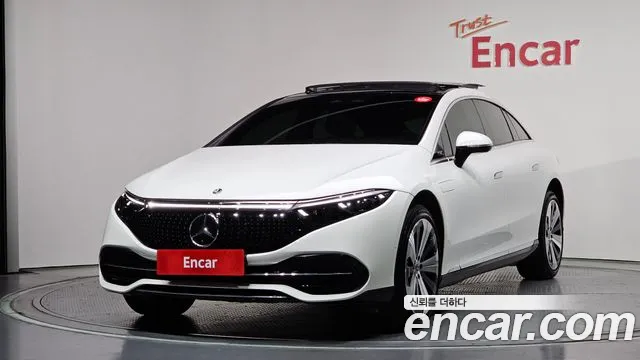 Mercedes-Benz EQS