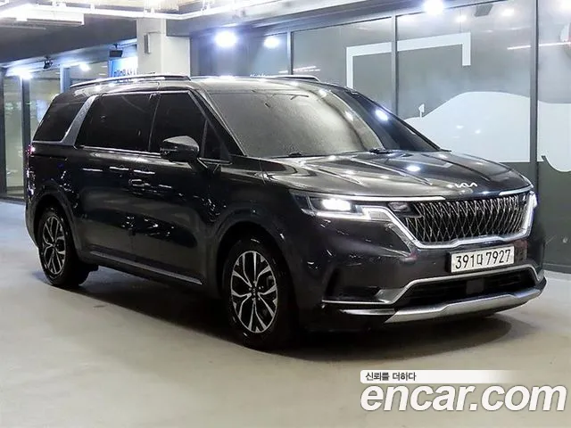 Kia Carnival — экстерьер