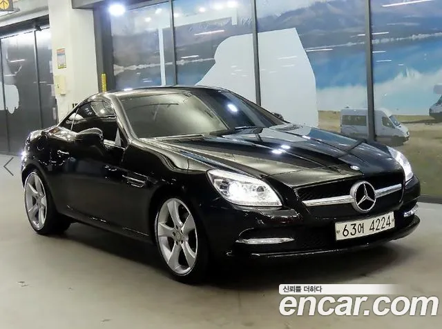 Mercedes-Benz SLK-Class