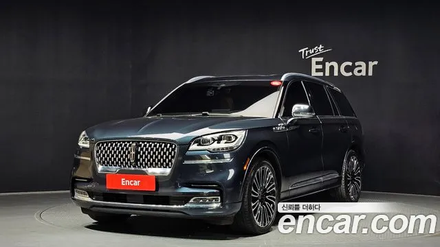Lincoln Aviator