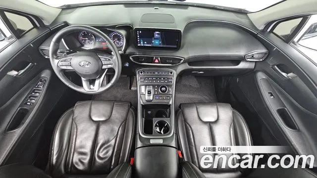 Hyundai Santa Fe — интерьер