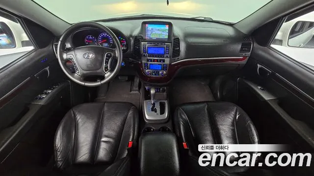 Hyundai Santa Fe — интерьер