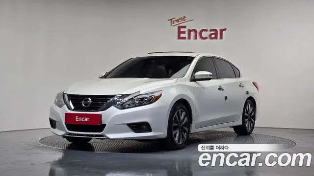 Nissan Altima
