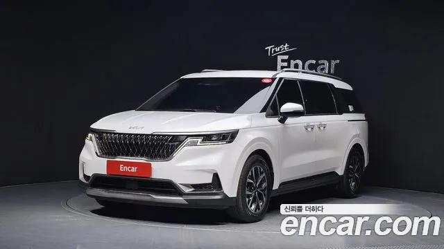 Kia Carnival — экстерьер