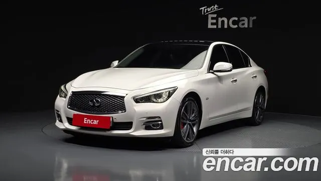 Infiniti Q50