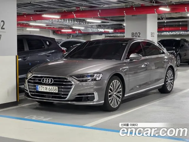 Audi A8