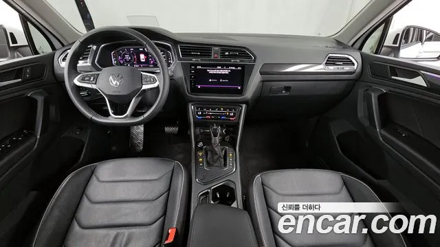 Volkswagen Tiguan — интерьер