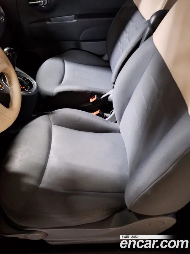 Fiat 500 — интерьер