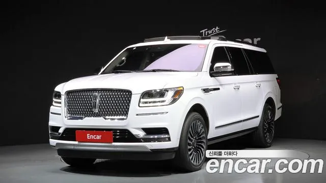 Lincoln Navigator