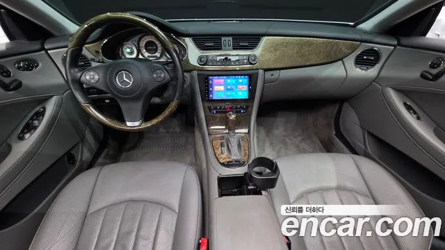 Mercedes-Benz CLS-класс — интерьер