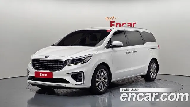 Kia Carnival — экстерьер