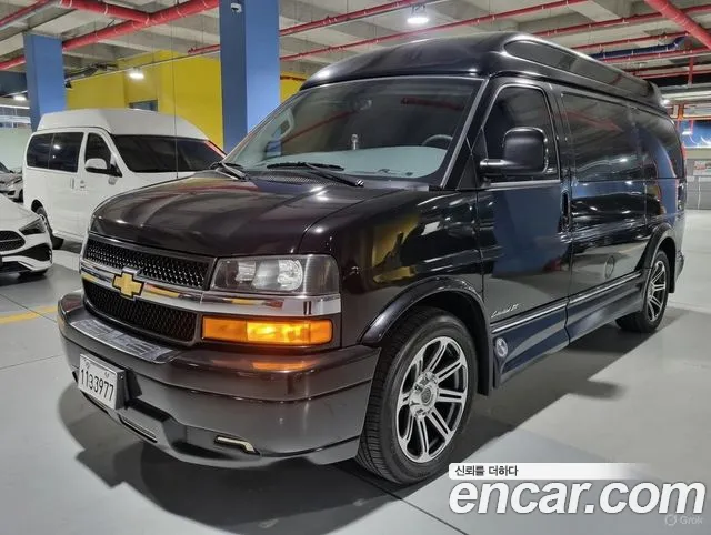 Chevrolet Express Van