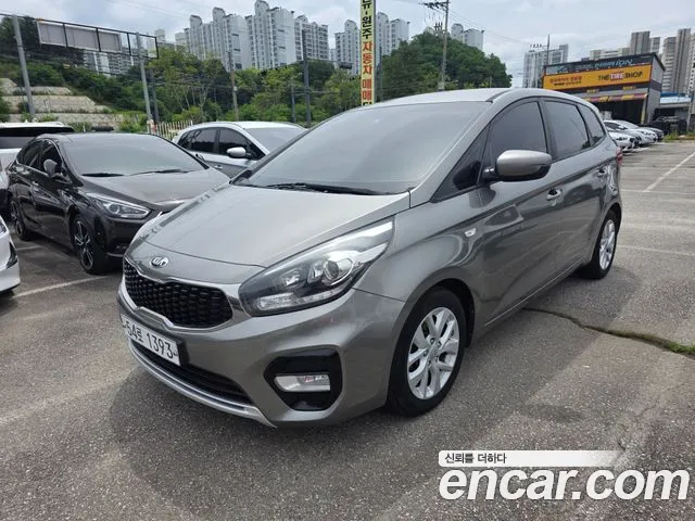 Kia Carens