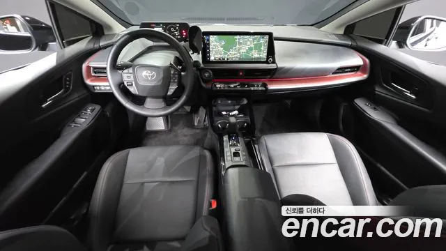 Toyota Prius — интерьер