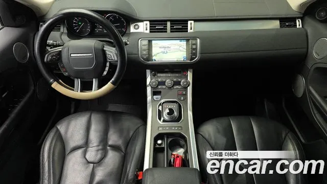 Land Rover Range Rover Evoque — интерьер