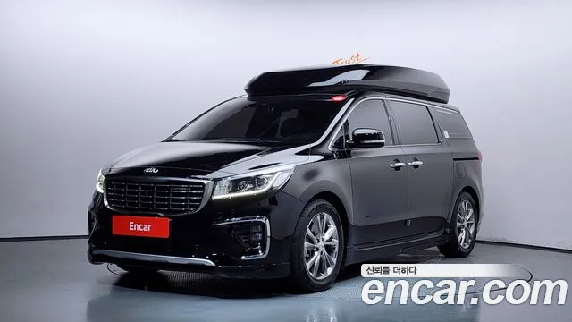 Kia Carnival — экстерьер