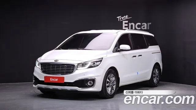 Kia Carnival — экстерьер