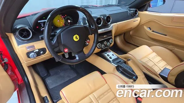 Ferrari 599 — интерьер