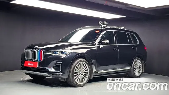 BMW X7