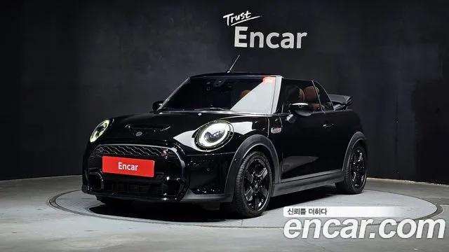 MINI Cooper Convertible