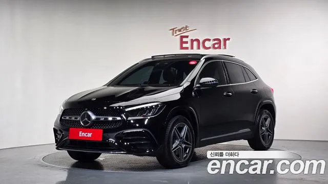 Mercedes-Benz GLA-класс