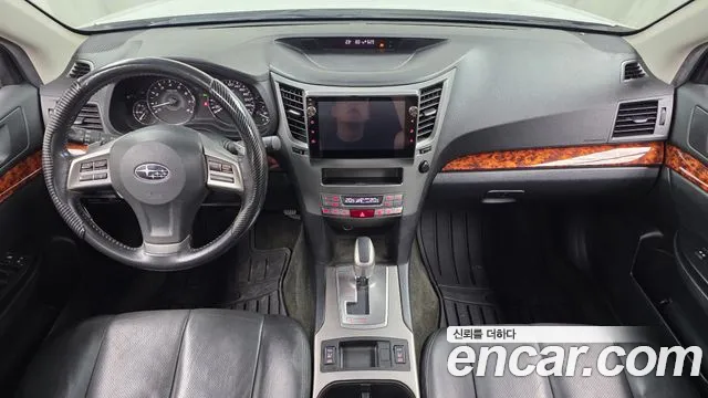 Subaru Outback — интерьер