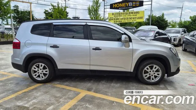 Chevrolet Korea Orlando — интерьер