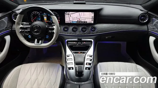 Mercedes-Benz AMG GT — интерьер