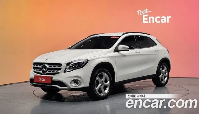 Mercedes-Benz GLA-класс