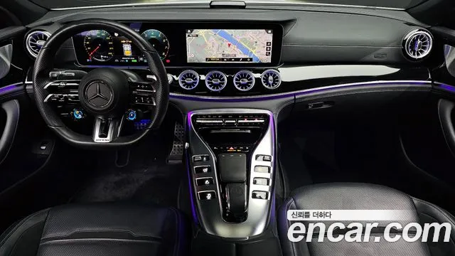 Mercedes-Benz AMG GT — интерьер