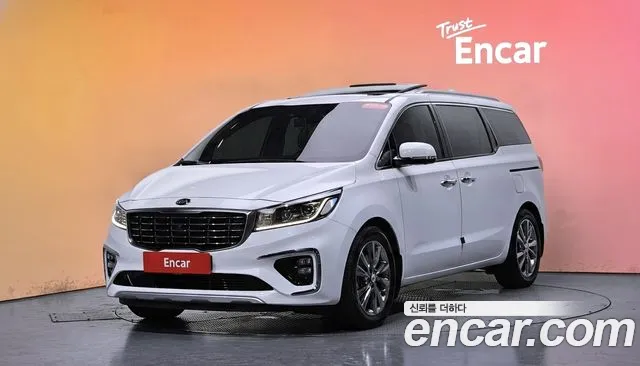 Kia Carnival — экстерьер