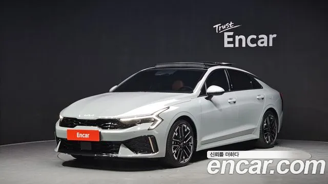 Kia K5 — экстерьер