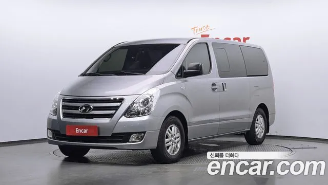Hyundai Starex