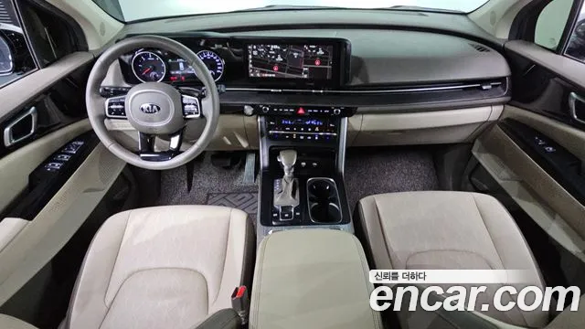 Kia Carnival — интерьер